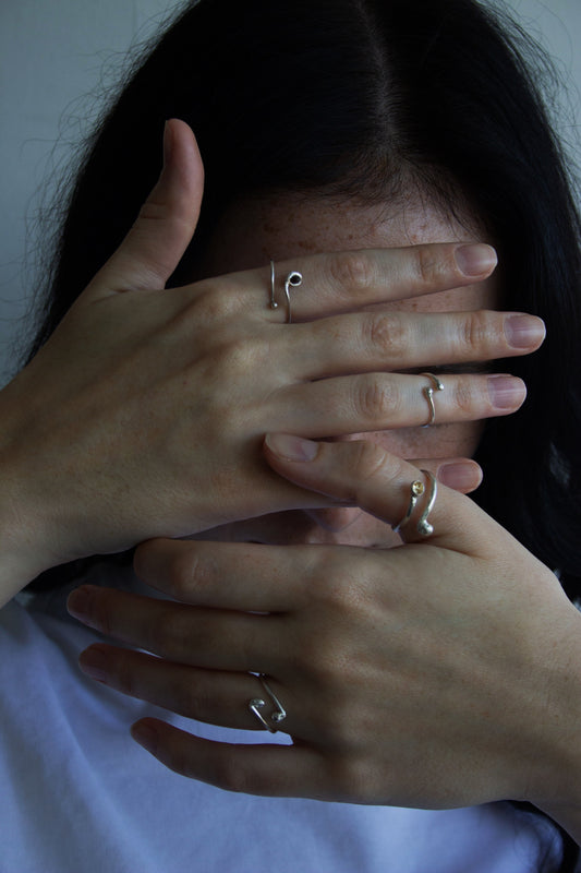 How to measure your UK ring size at home