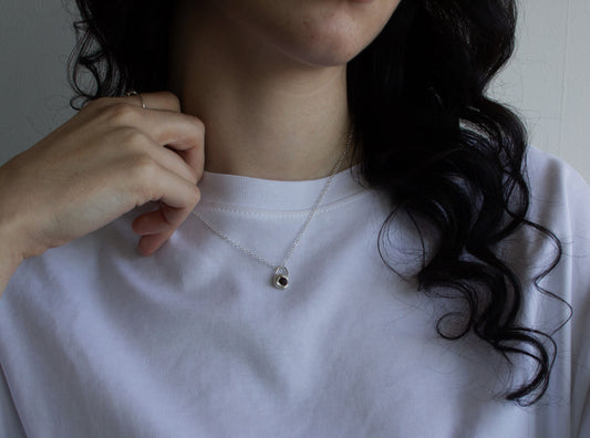 Raw garnet molten necklace