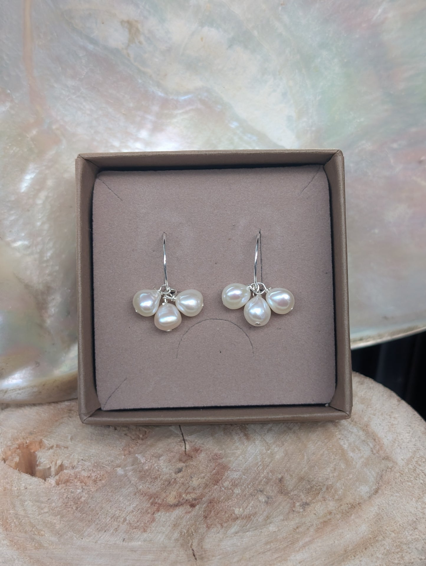 Freshwater pearl hoops