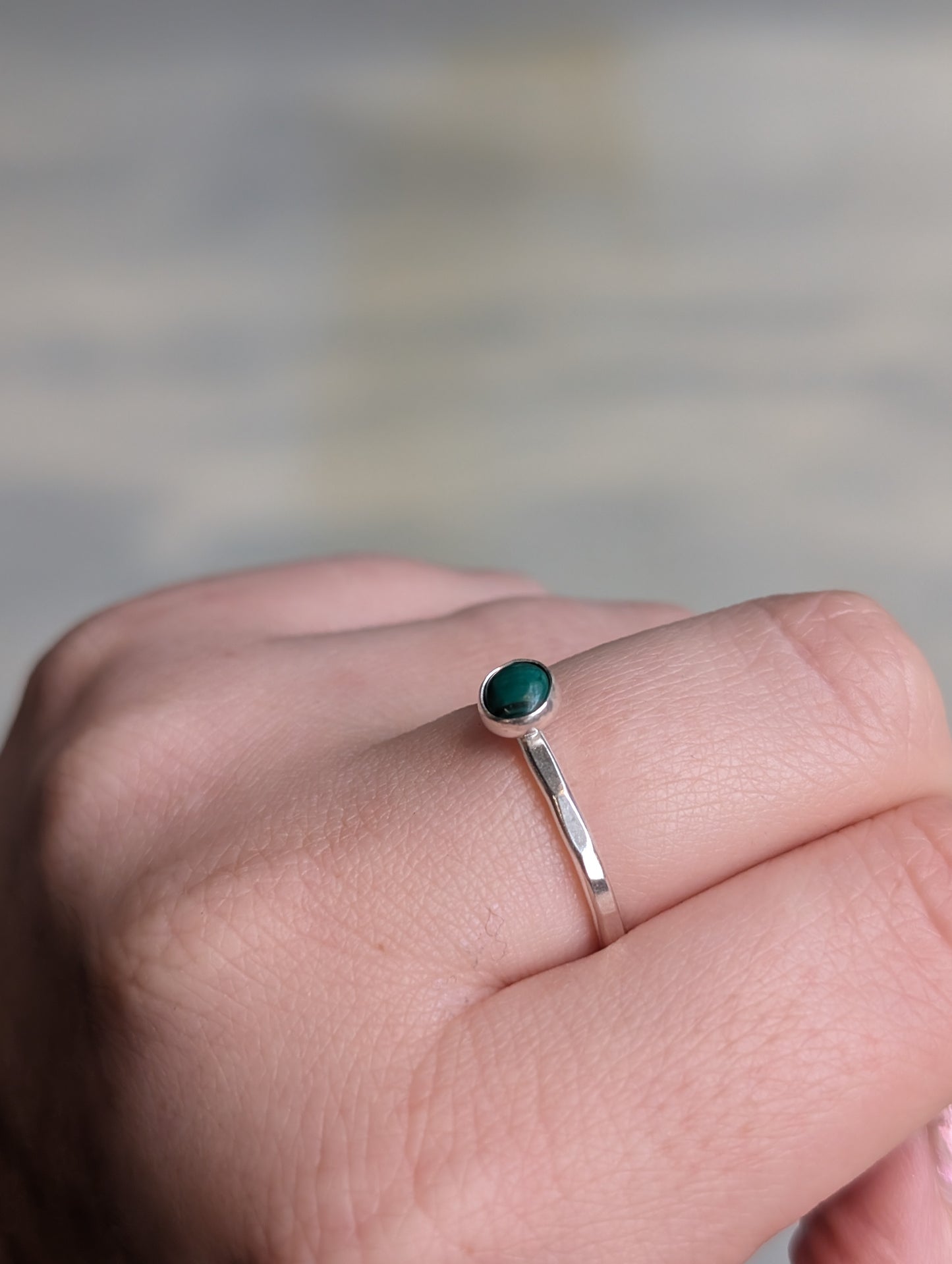 Faceted malachite ring - silver