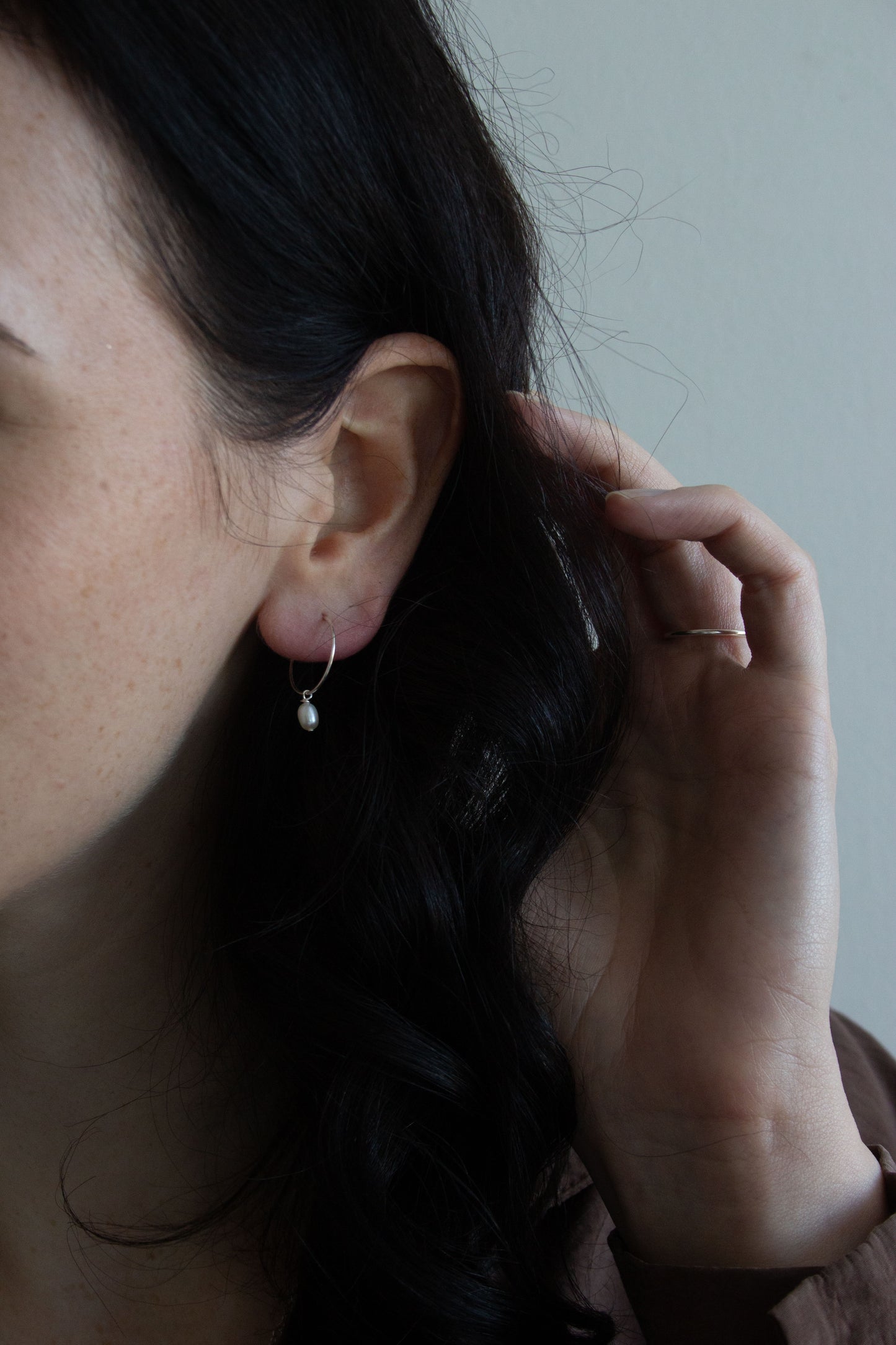 Freshwater pearl hoops