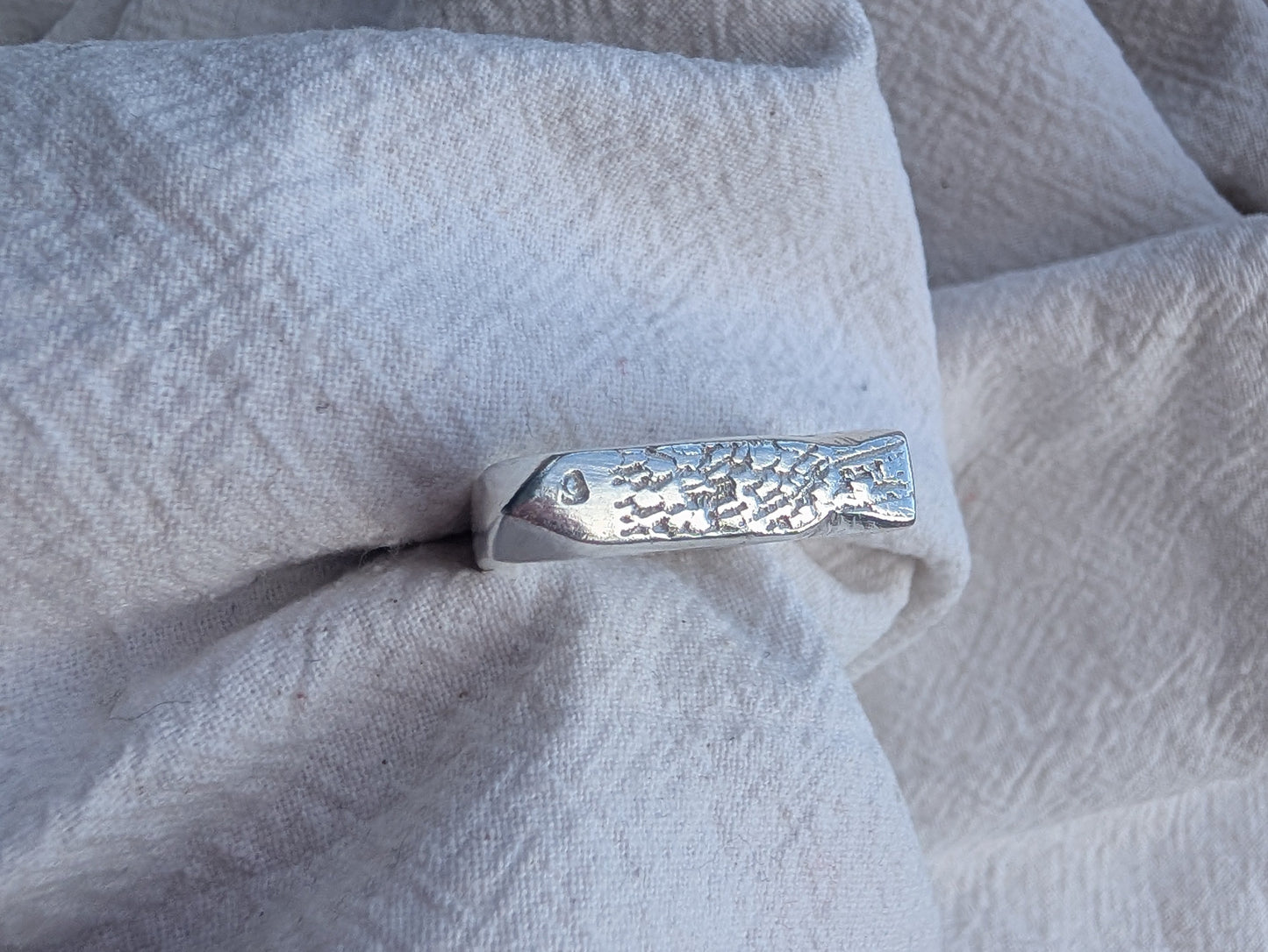 Fish ring 5