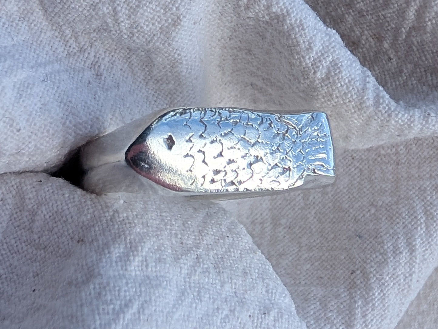 Fish ring 3