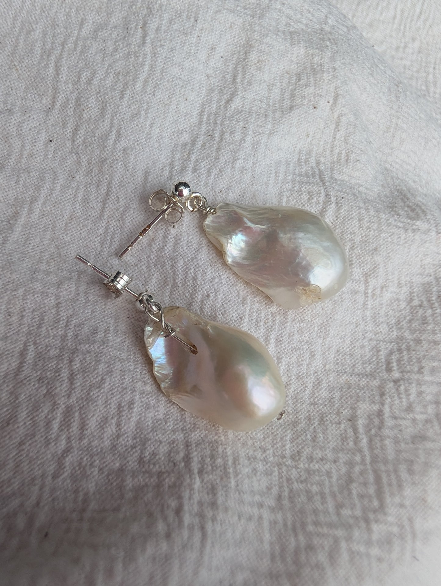 Statement freshwater pearl drop studs
