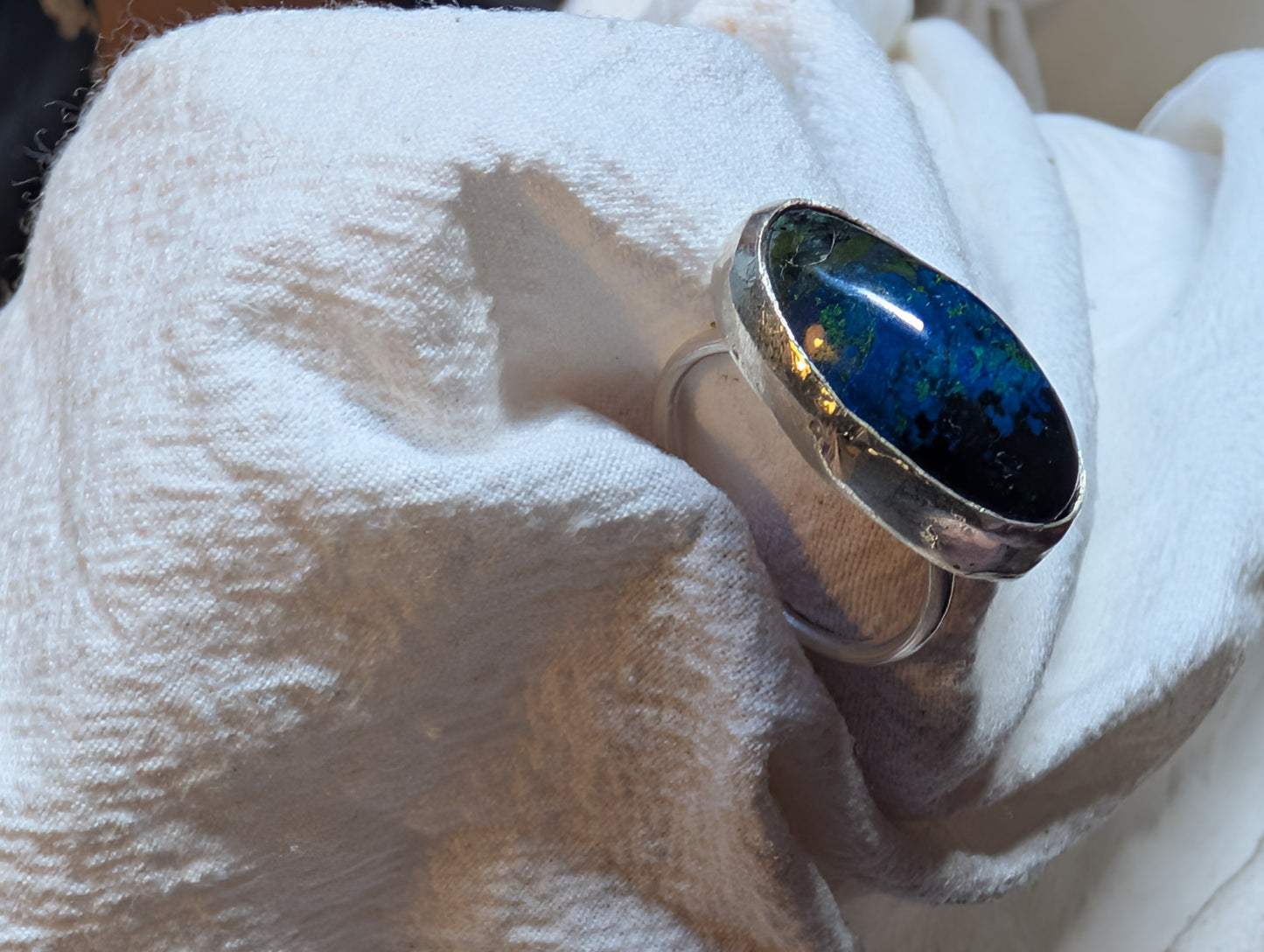 Lapis lazuli ring