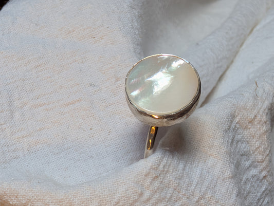 Mother of pearl silver ring